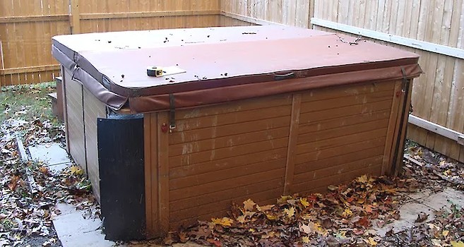The corners of the hot tub were missing and the sides deteriorating.
